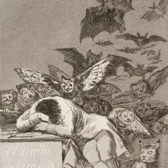 Gravura de um homem adormecido sobre a mesa, cercado por corujas e morcegos.